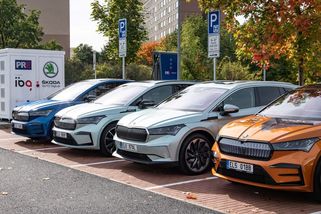 Ne do šrotu, ale zásobárny levnější elektřiny, i u vás doma! Co s použitými bateriemi z elektroaut - Garáž.cz